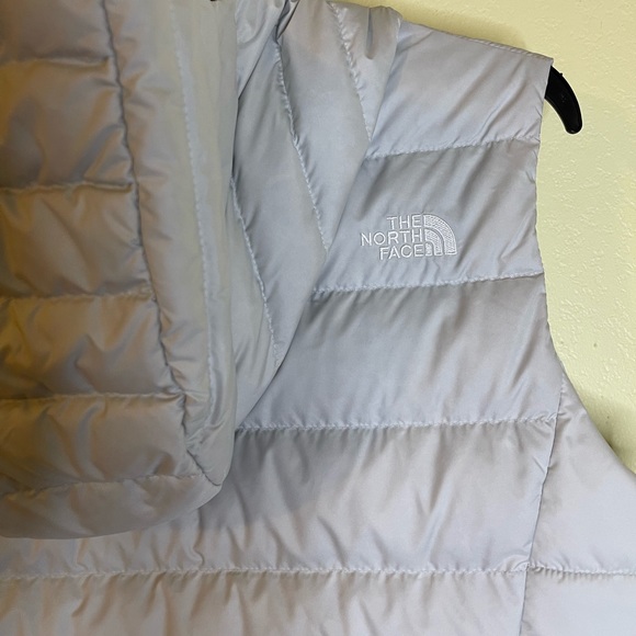 The North Face Vest Size: M - Picture 10 of 12